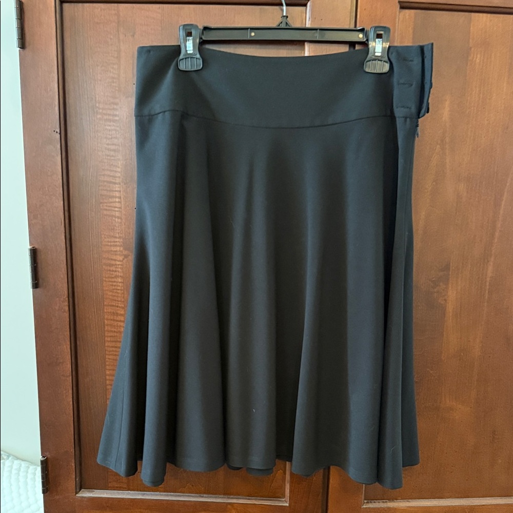 Elegant Black Women's Skirt